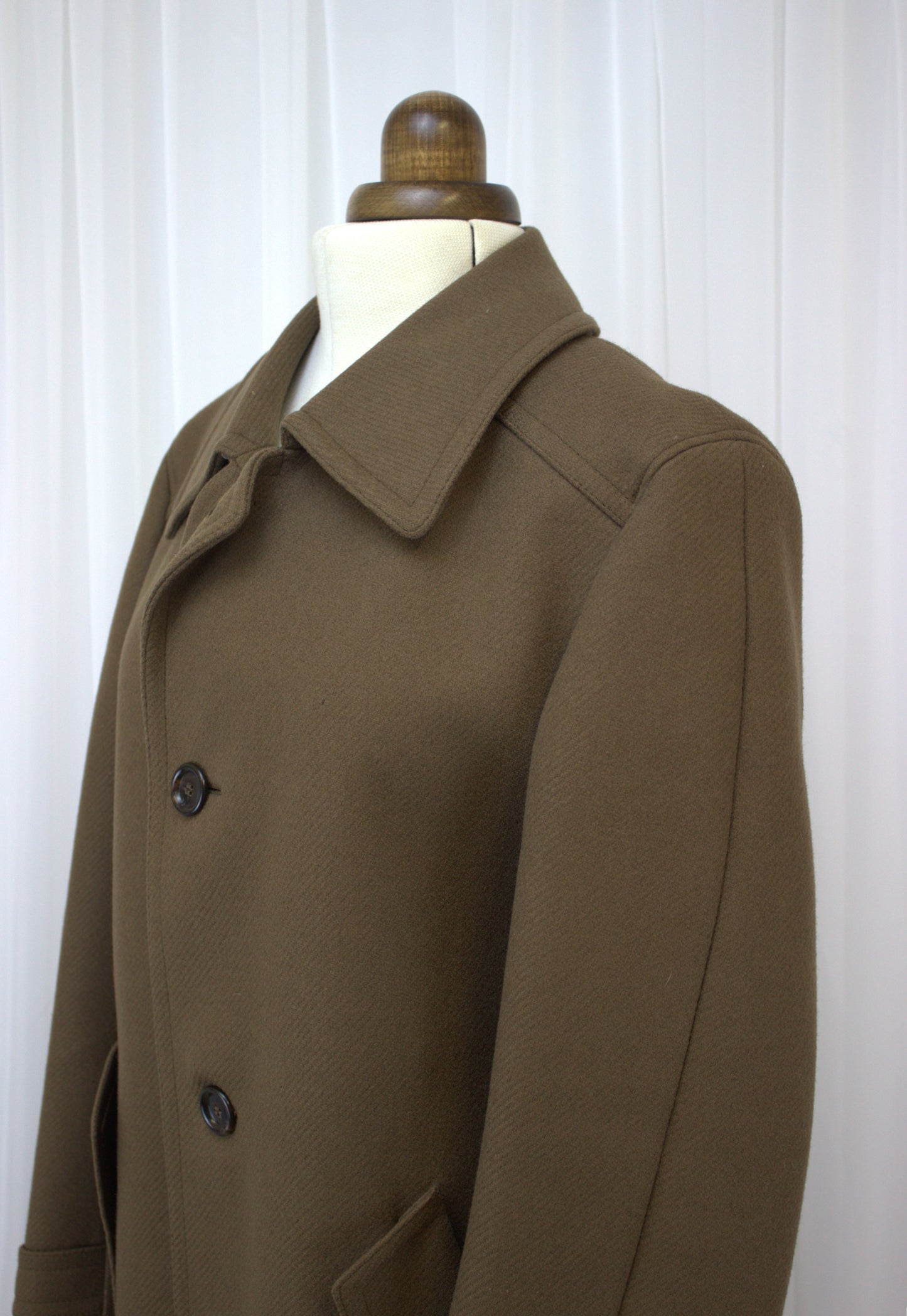 Vintage West German Wool Coat - Timeless Style, Unisex Fit, Size 48