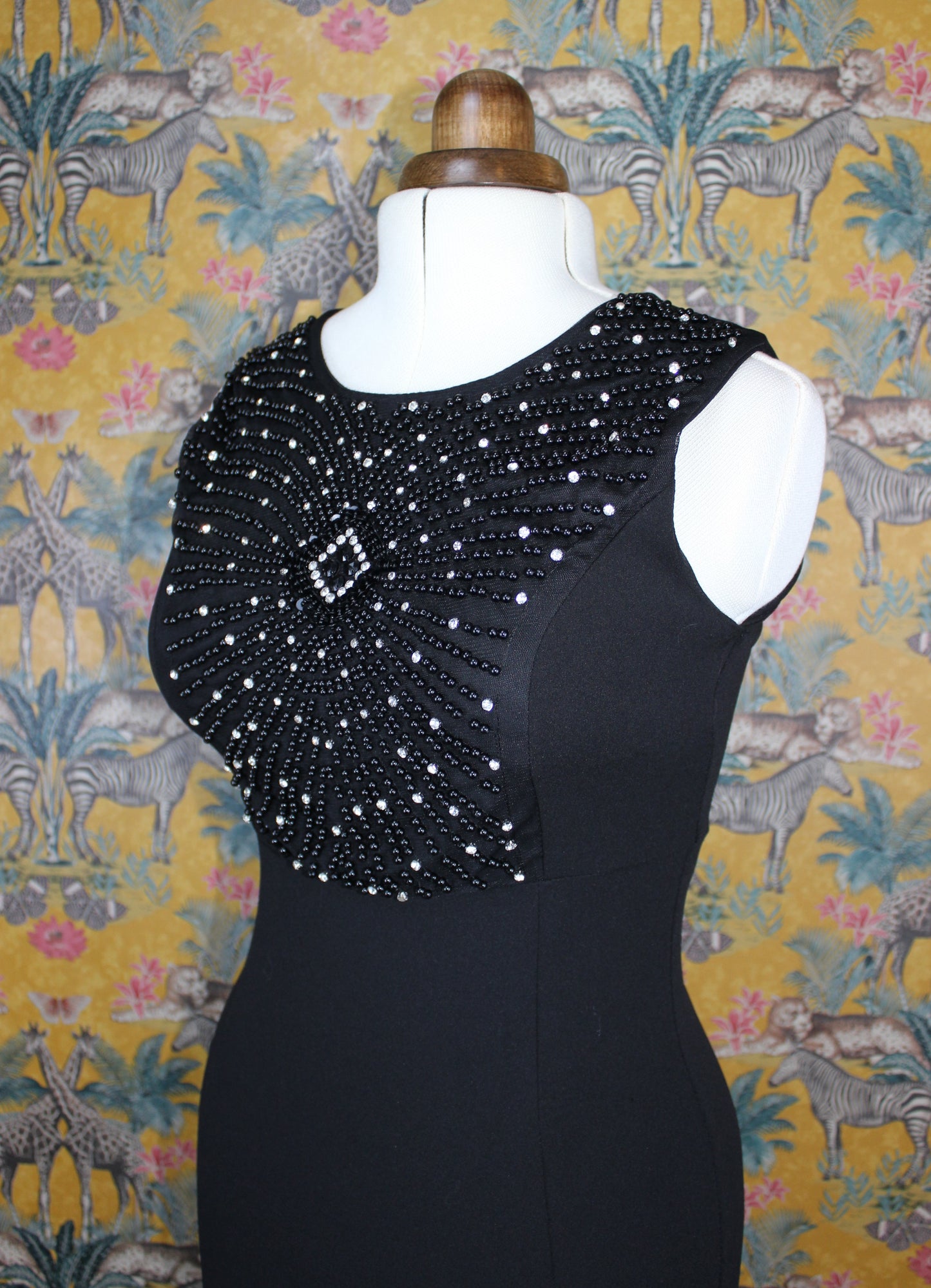 Vintage Hollywood Glam Mermaid Dress with Beaded Bust - Size 10-12