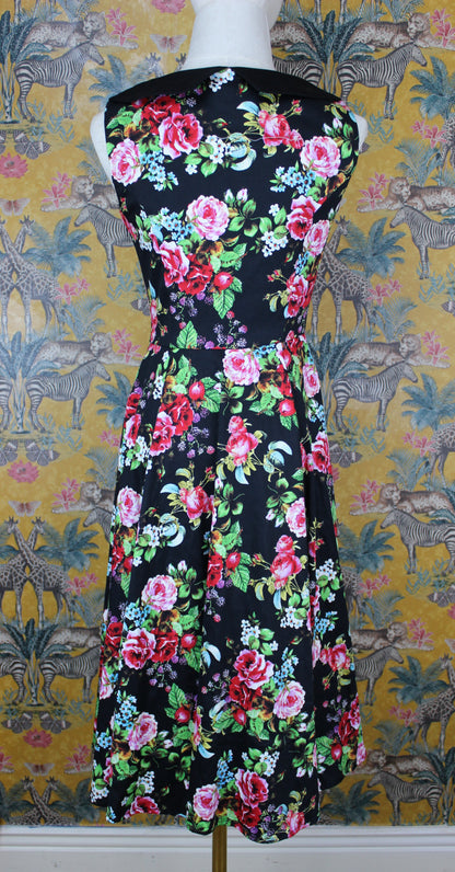 Hearts and Roses Vintage-Style Fit & Flare Dress - Size 8