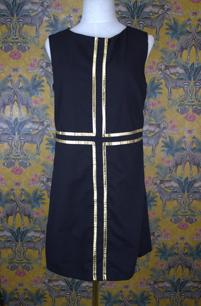 1960s Inspired Black & Gold Shift Dress – Timeless Elegance in Size 10