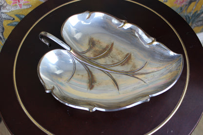 Vintage Silver-Plated Leaf Dish – A Story in Every Detail